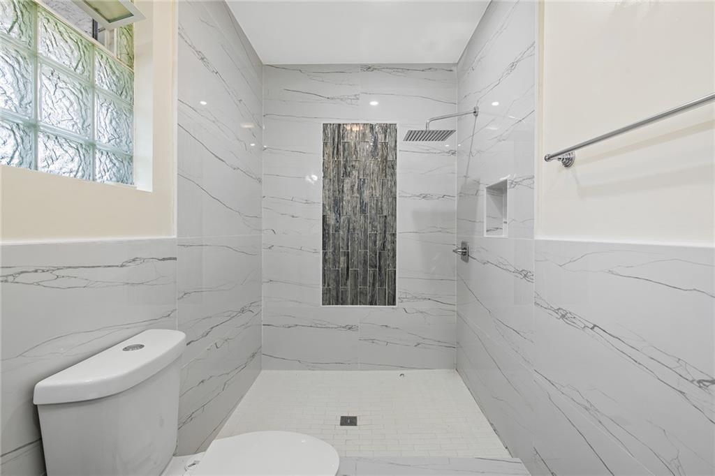 Pine Tree Estates - Residential Lease