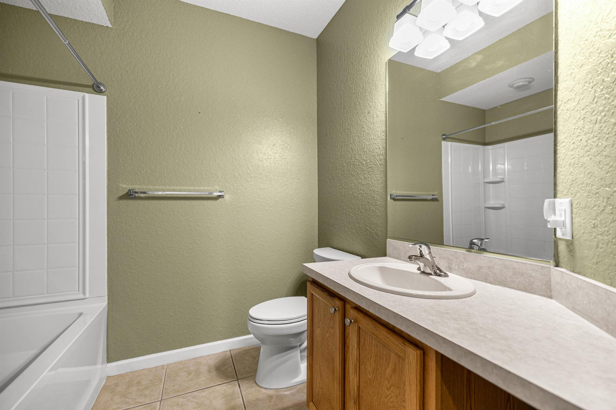 BRIGHTON CONDOMINIUM - Residential Lease