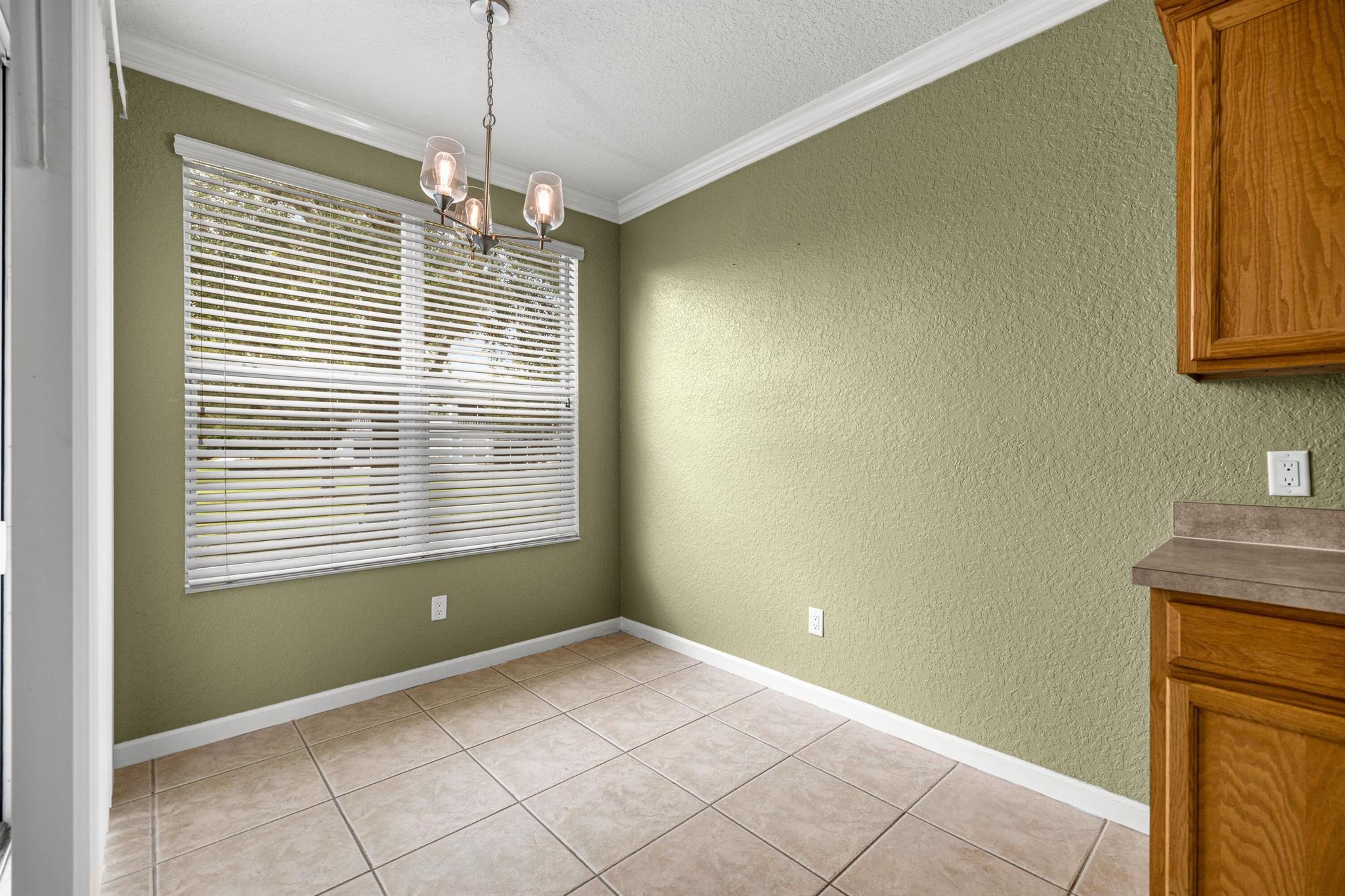 BRIGHTON CONDOMINIUM - Residential Lease
