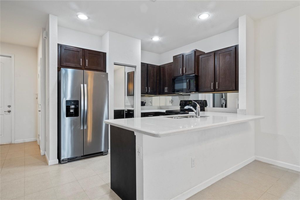 Photo of 4210 N Dixie Highway #29, Oakland Park, FL 33334 (MLS # B26025019)