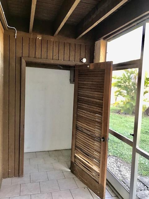 FOREST HILL GARDENS CONDO - Residential