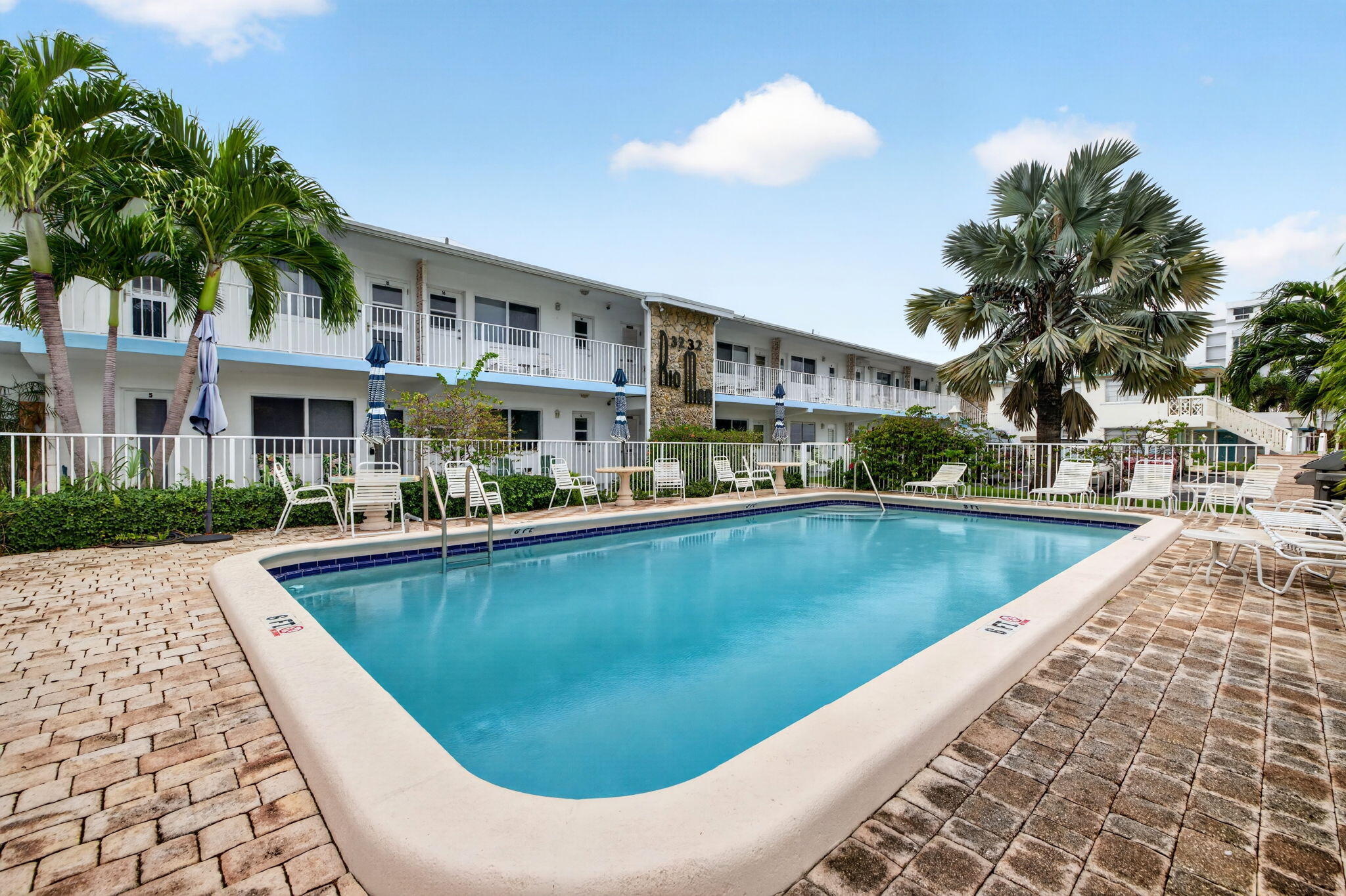 3232 Canal Drive