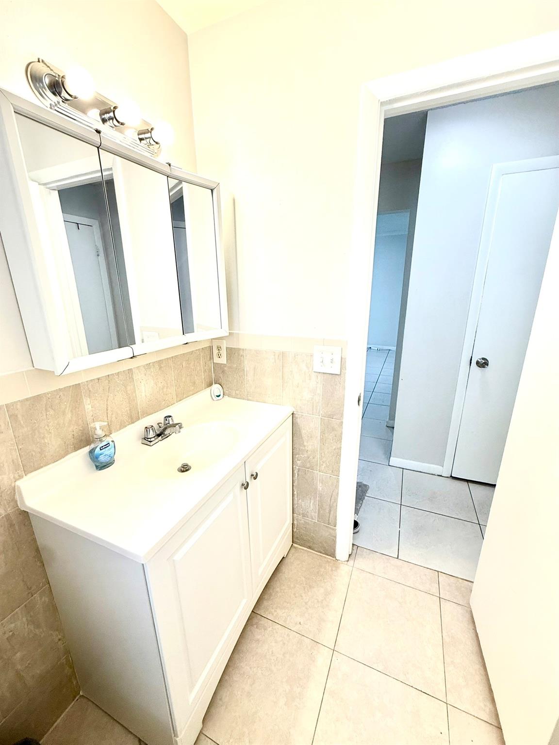 Coral Spgs Sub 1 59-30 B - Residential Lease