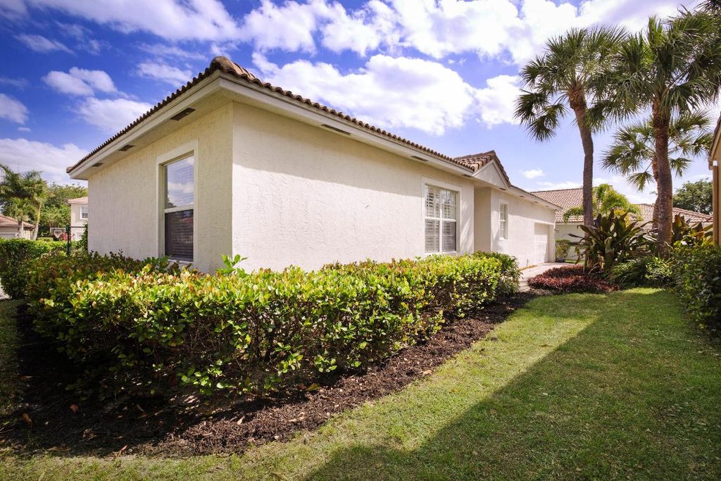 Photo of 1901 Capeside Circle, Wellington, FL 33414 (MLS # R10992081)