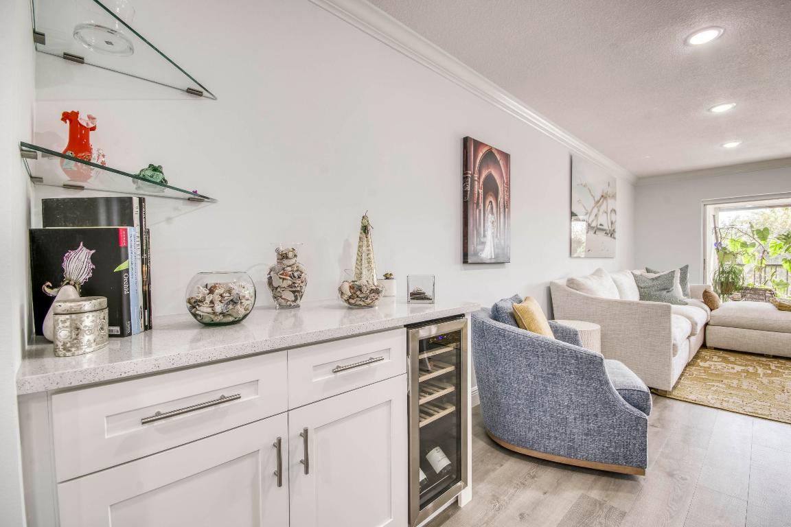 14823 Cumberland Drive 204 M