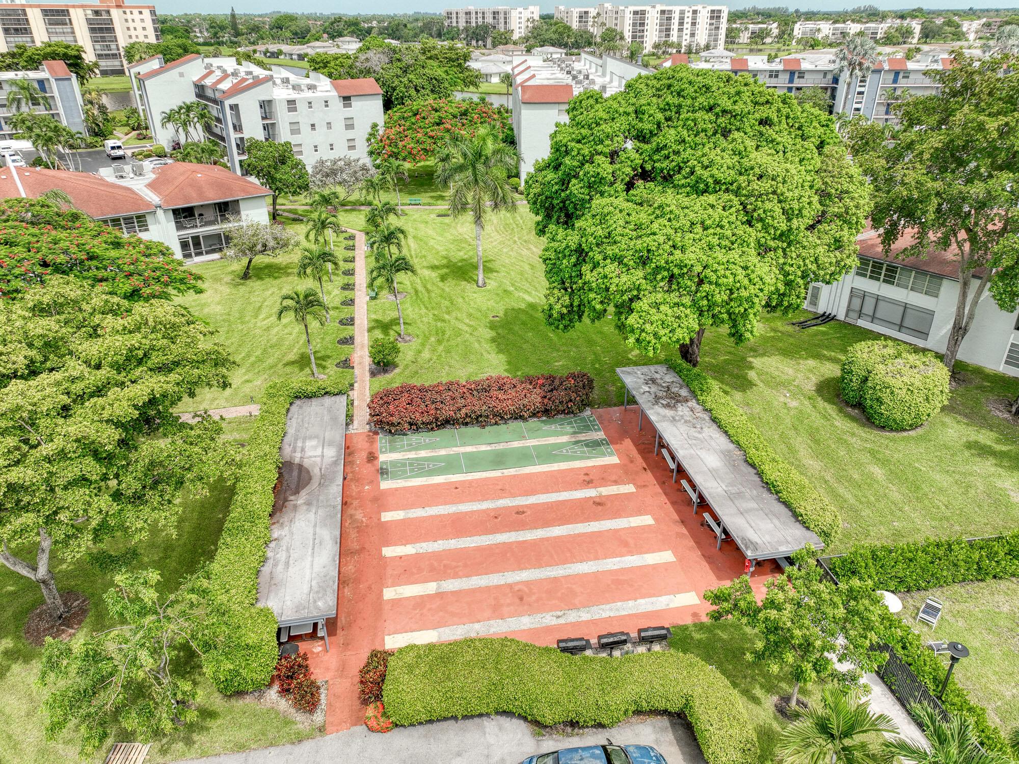 Villages of Oriole at Dea - Residential