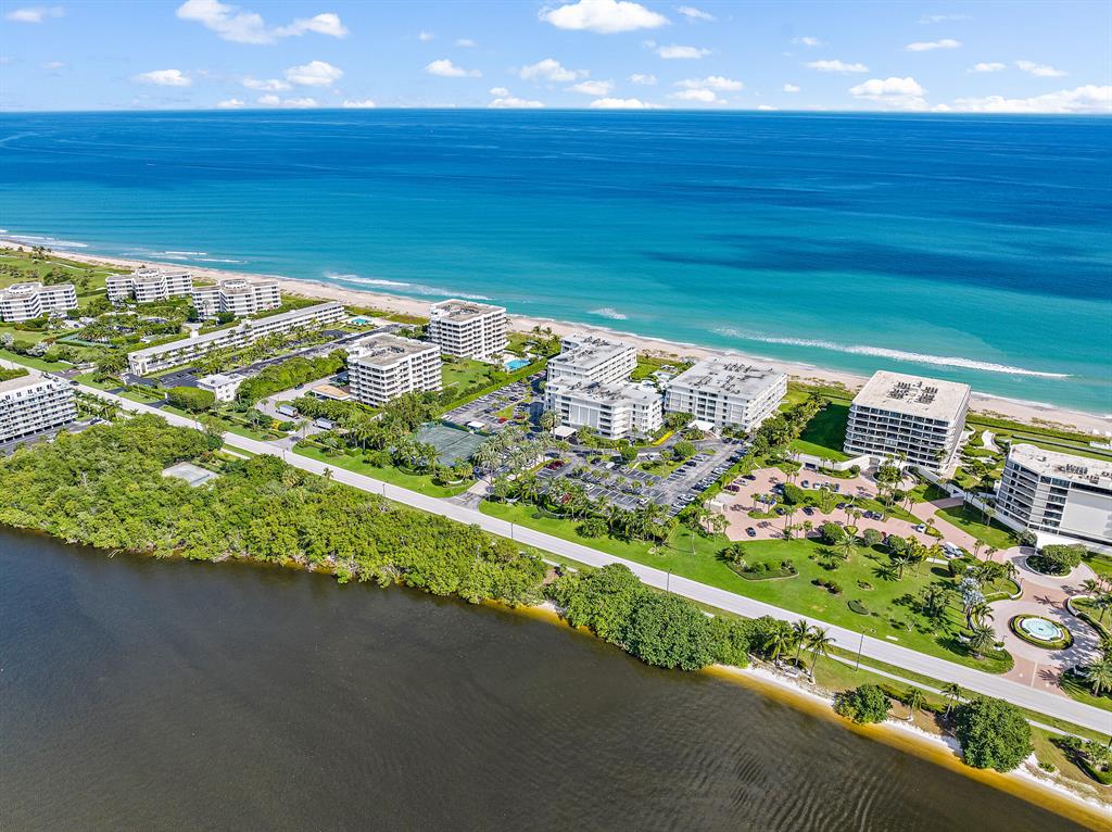 Twenty Six Hundred Condo - Residential