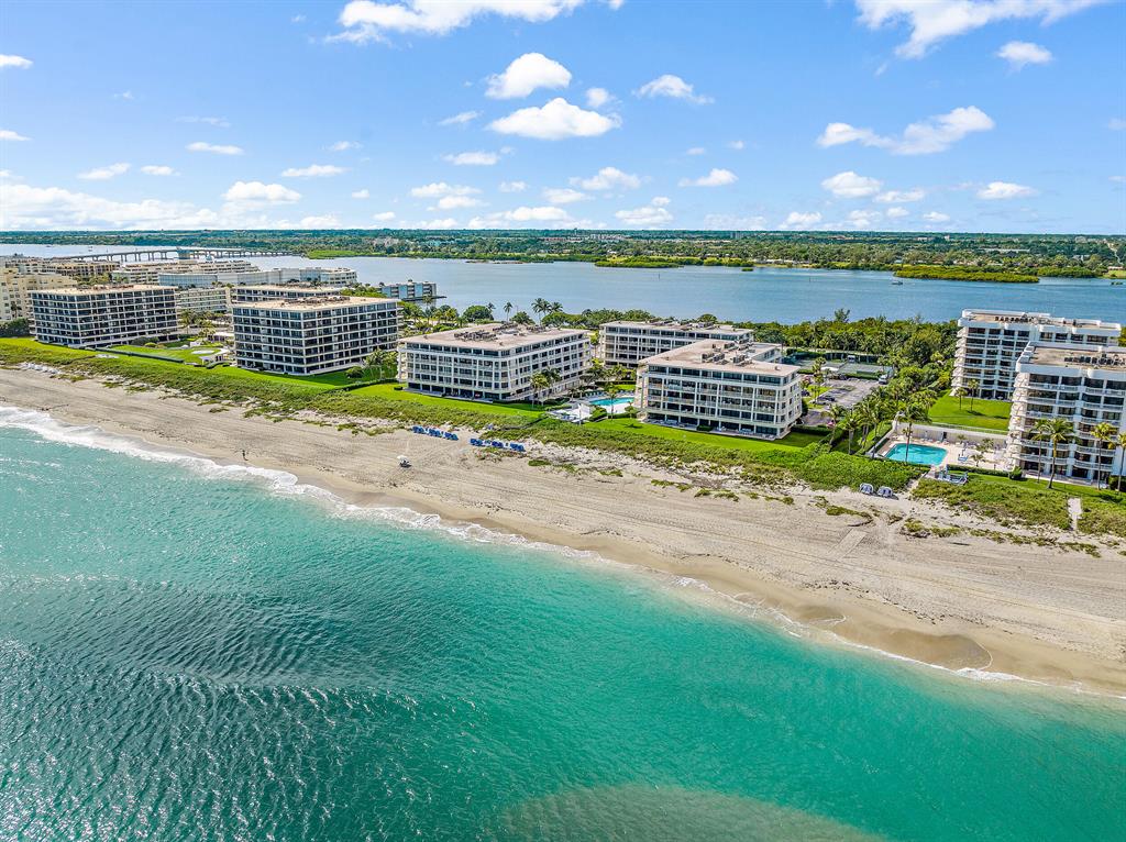 Twenty Six Hundred Condo - Residential