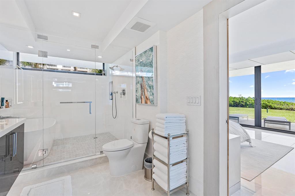 Twenty Six Hundred Condo - Residential