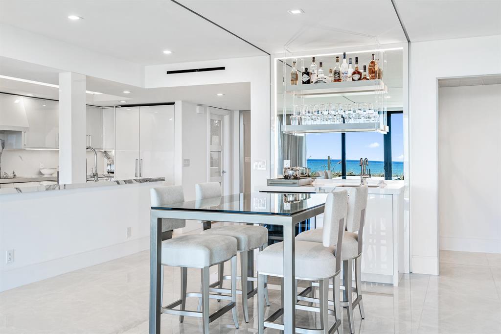 Twenty Six Hundred Condo - Residential