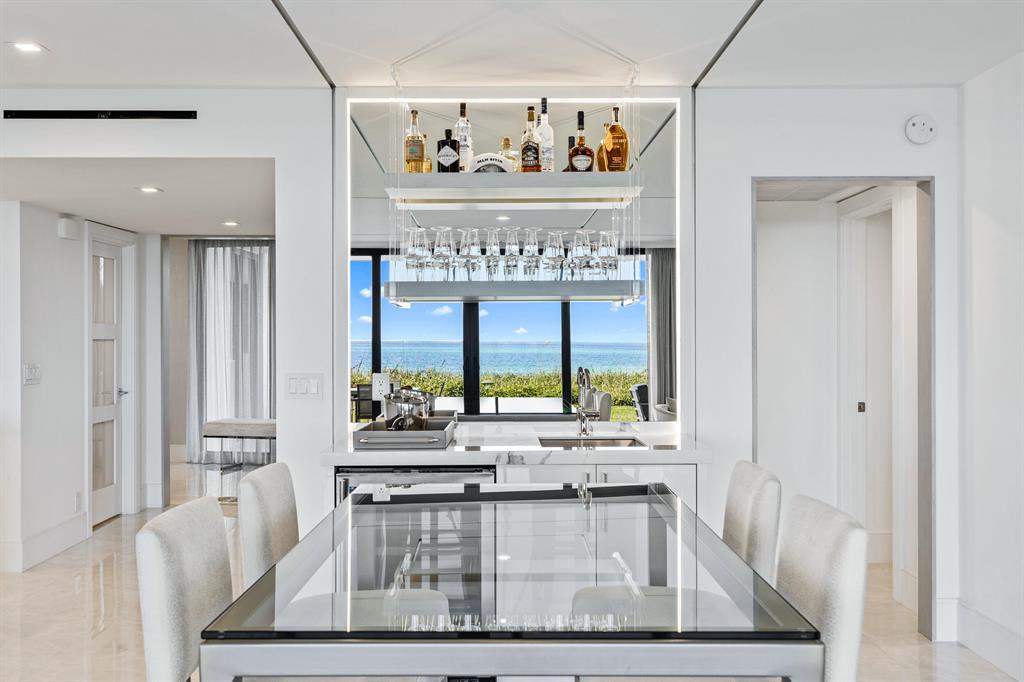 Twenty Six Hundred Condo - Residential