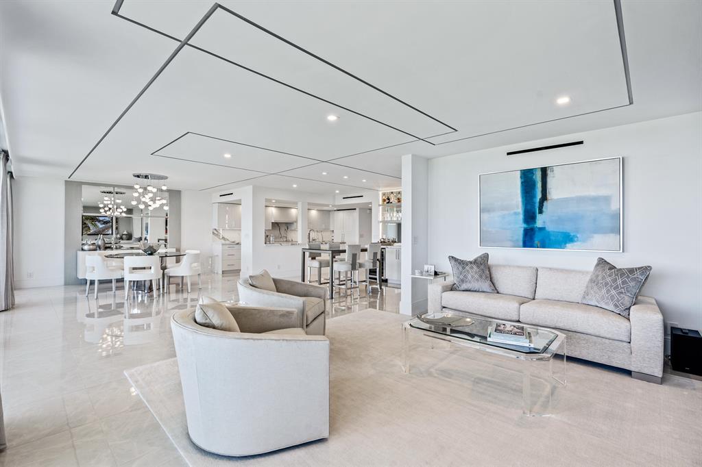 Twenty Six Hundred Condo - Residential