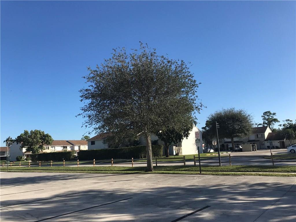 Canalake - Residential Lease