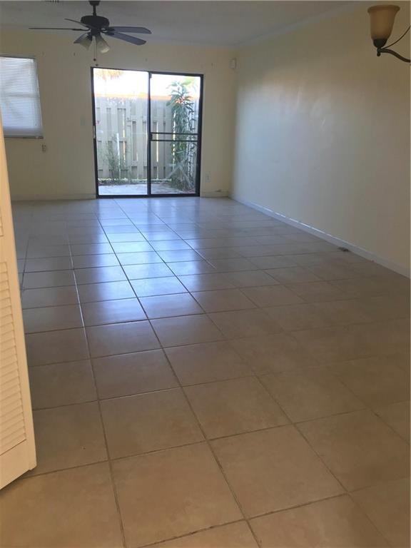 Canalake - Residential Lease