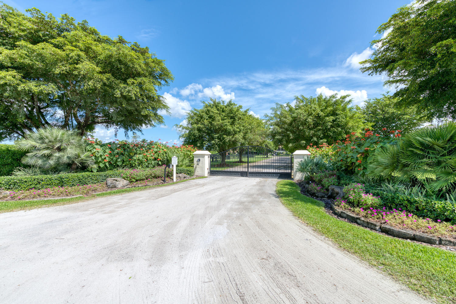 Acreage & Unrec - Residential