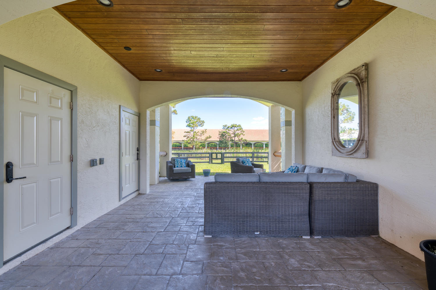 Acreage & Unrec - Residential