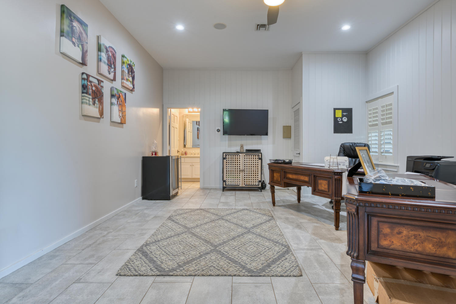 Acreage & Unrec - Residential