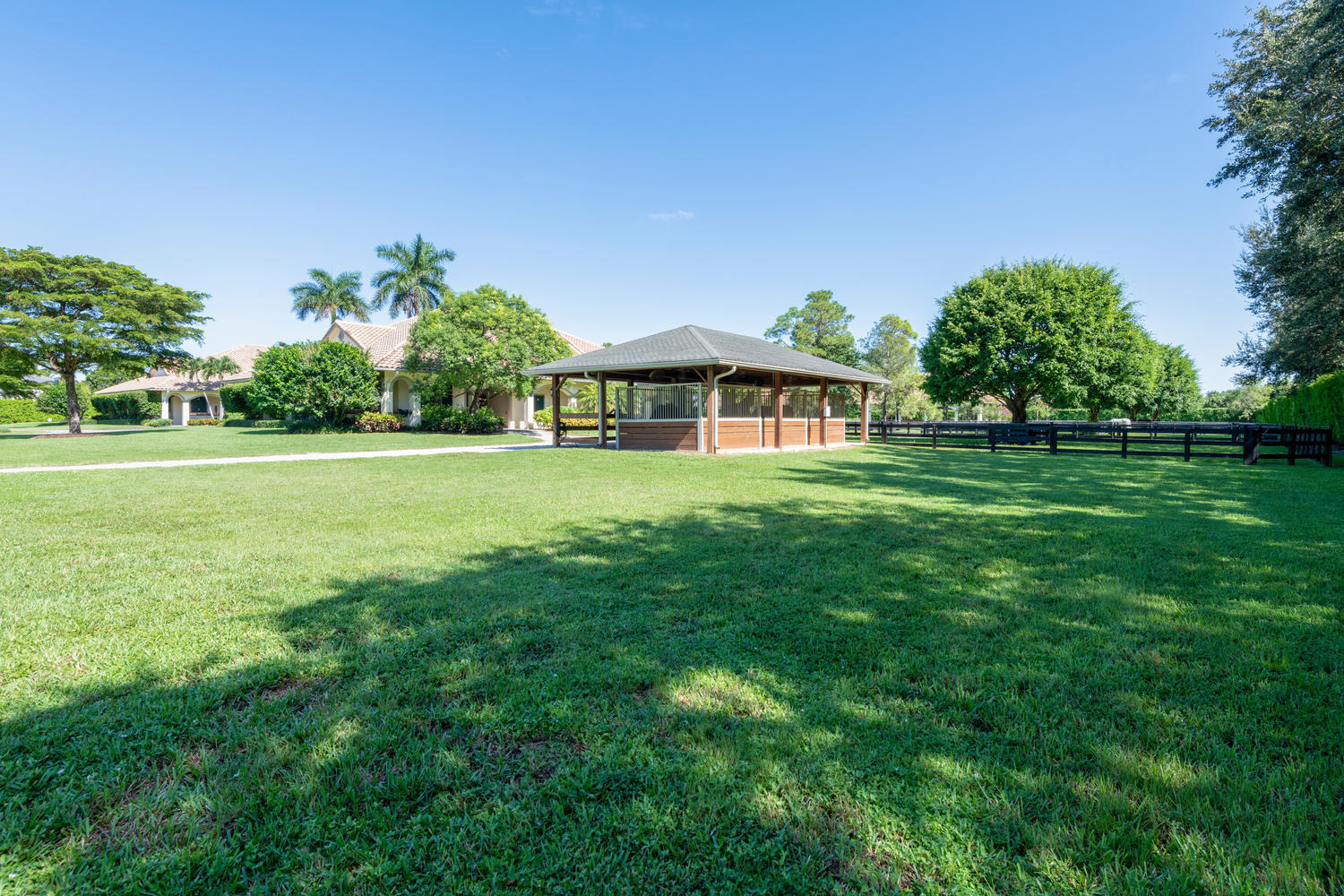 Acreage & Unrec - Residential