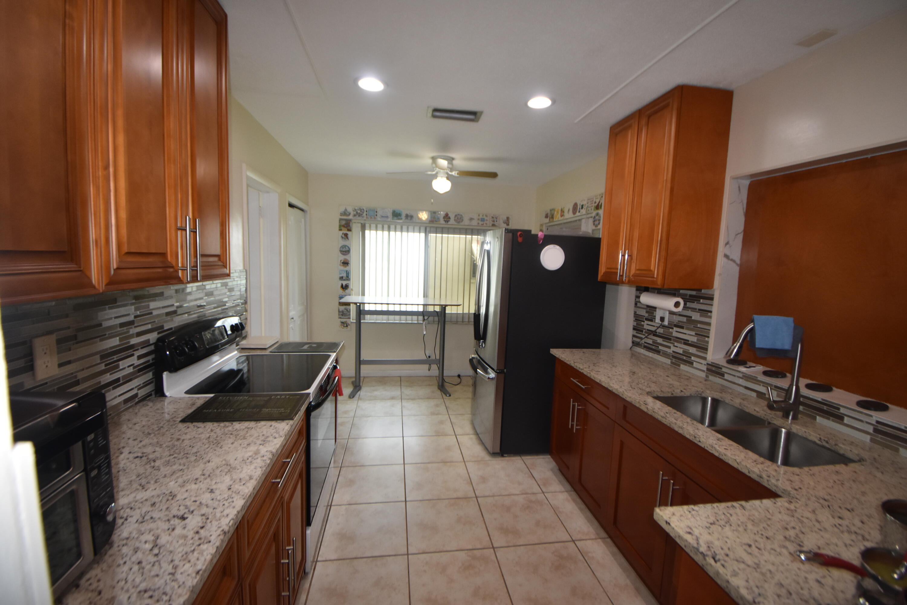 4250 NW 49th Terrace