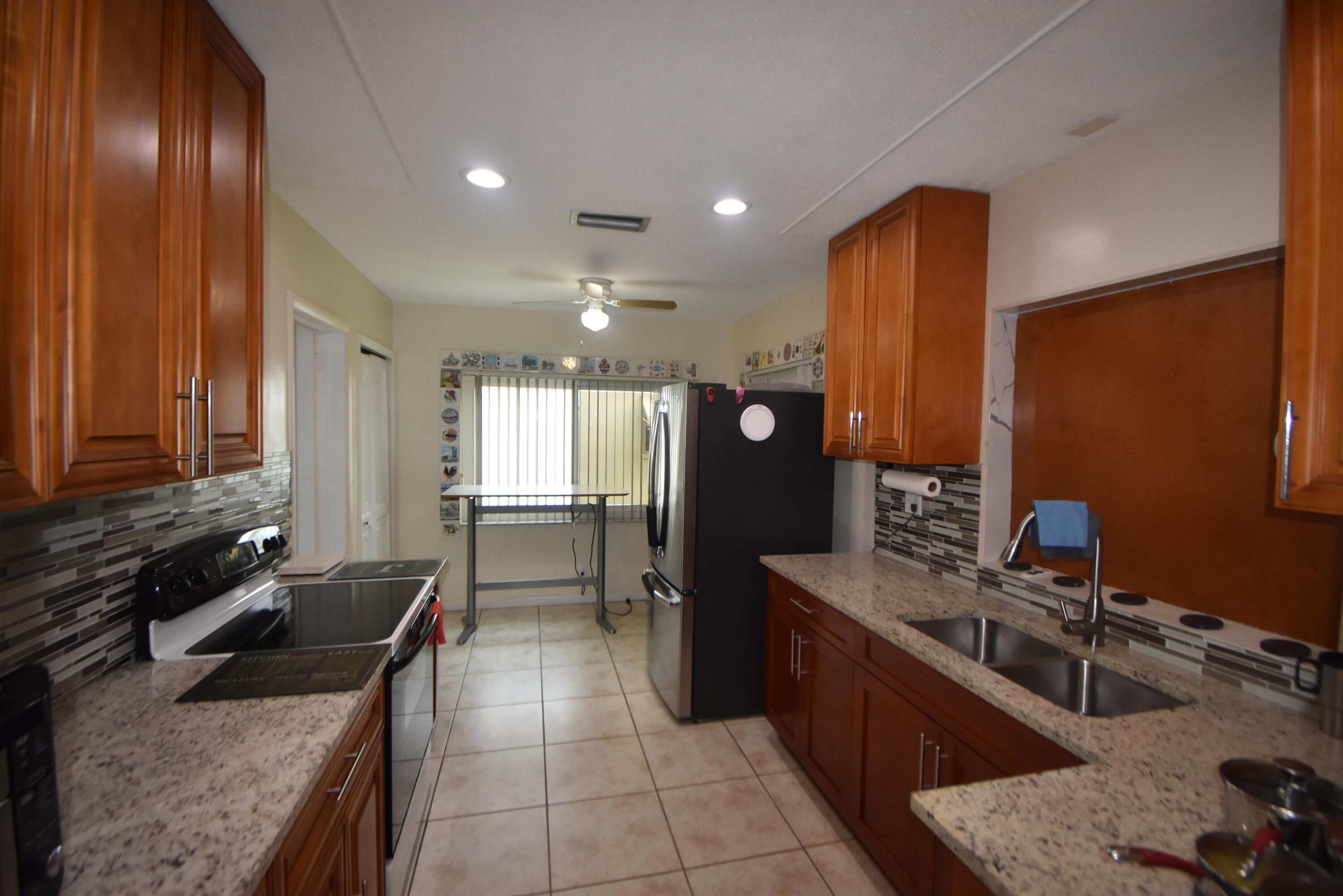 4250 NW 49th Terrace