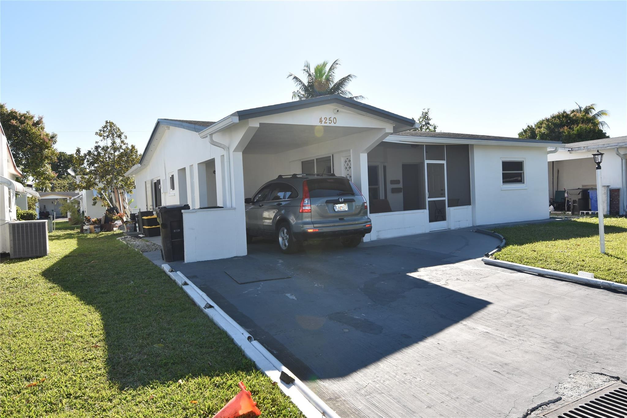 4250 NW 49th Terrace