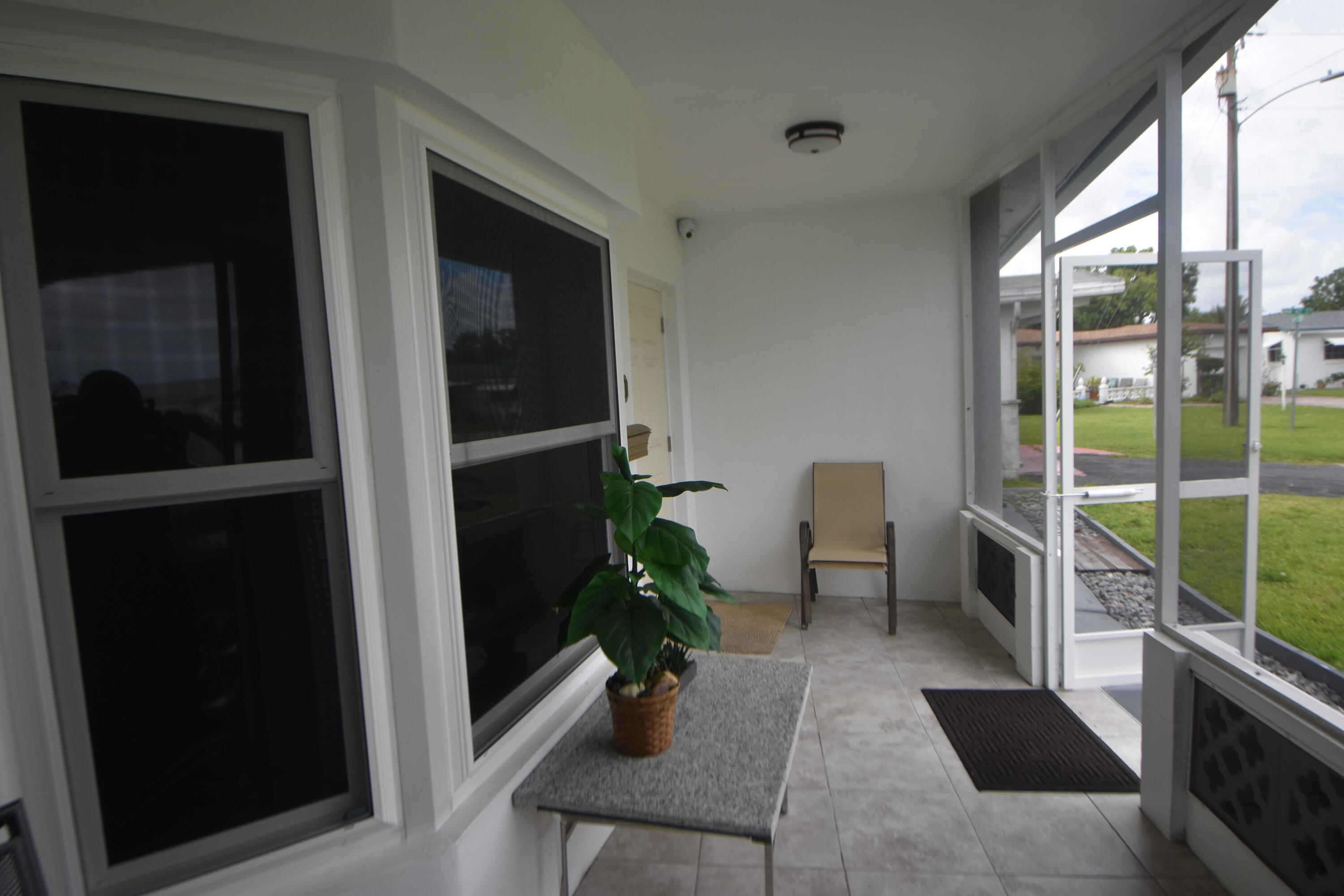 OAKLAND ESTATES 4TH SEC - Residential