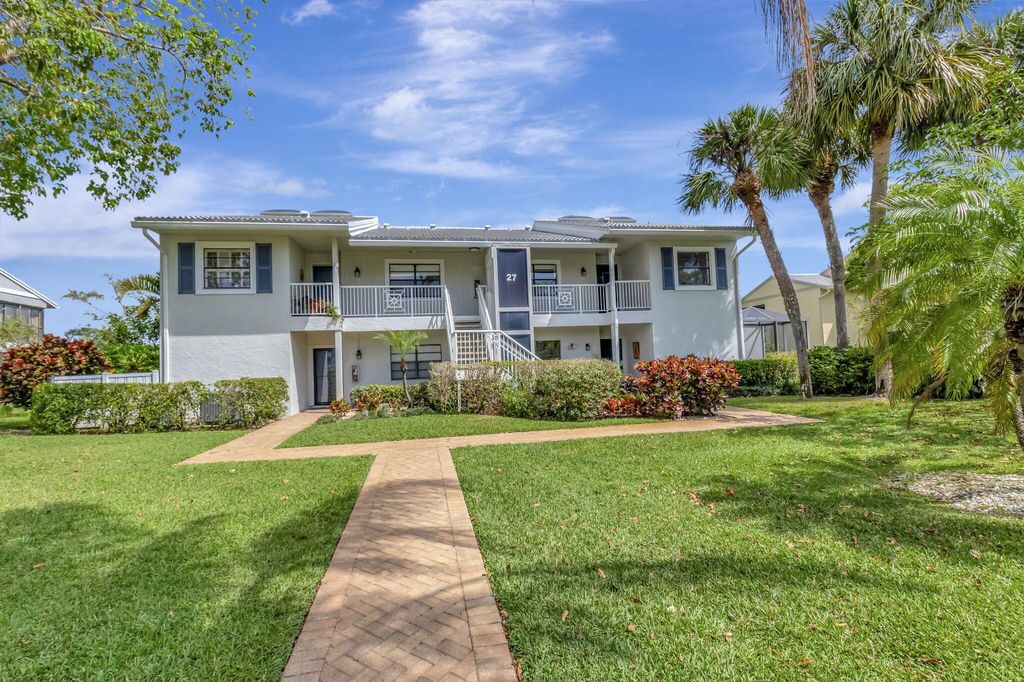 Photo of 27 Eastgate Drive #C, Boynton Beach, FL 33436 (MLS # R11077117)