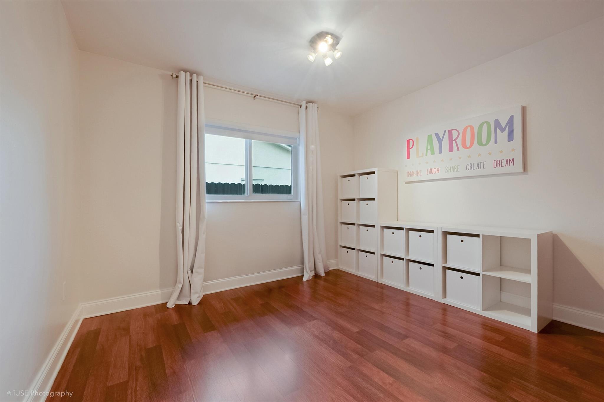 CARAVEL COUNTRY - Residential