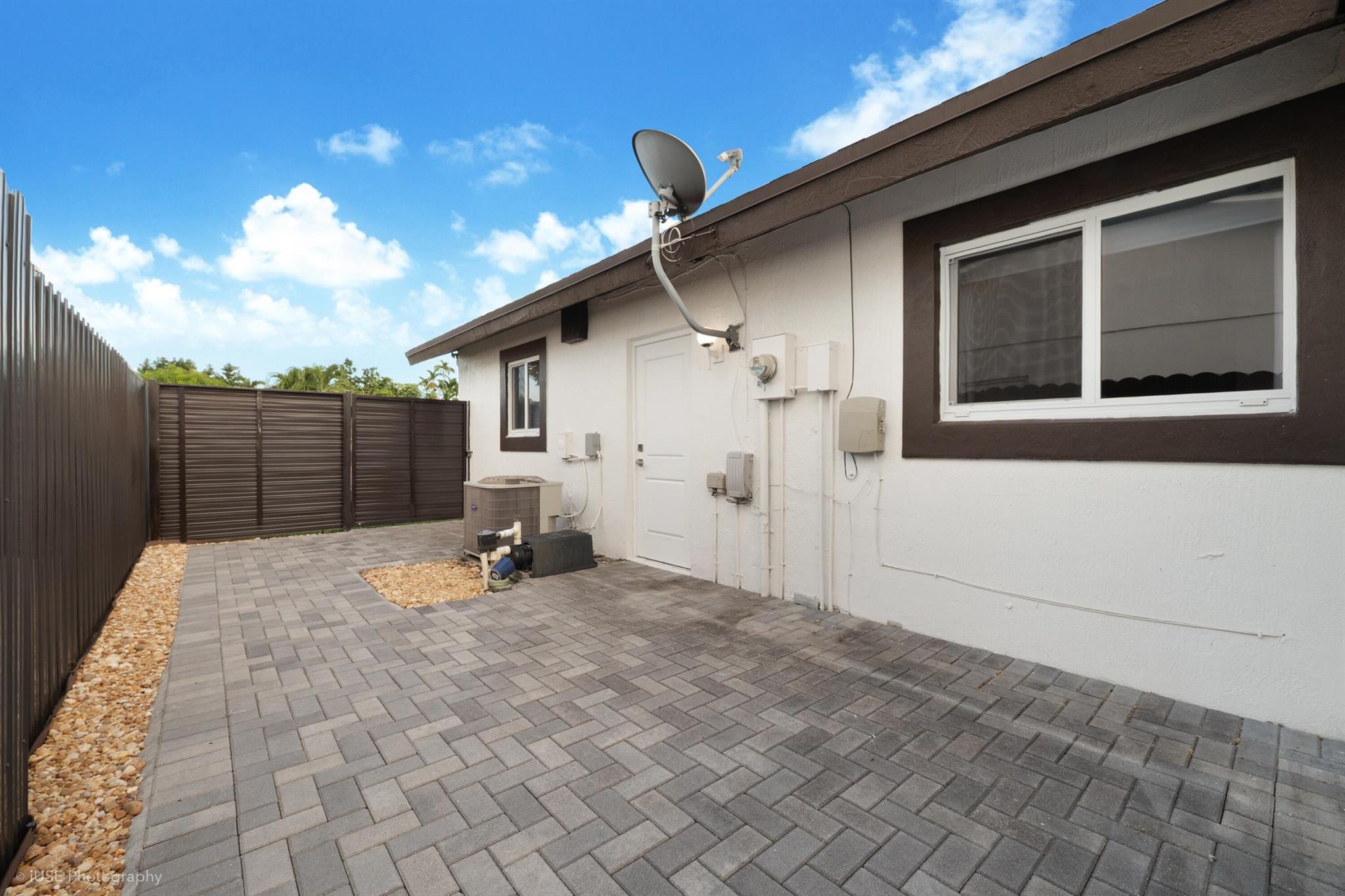 CARAVEL COUNTRY - Residential