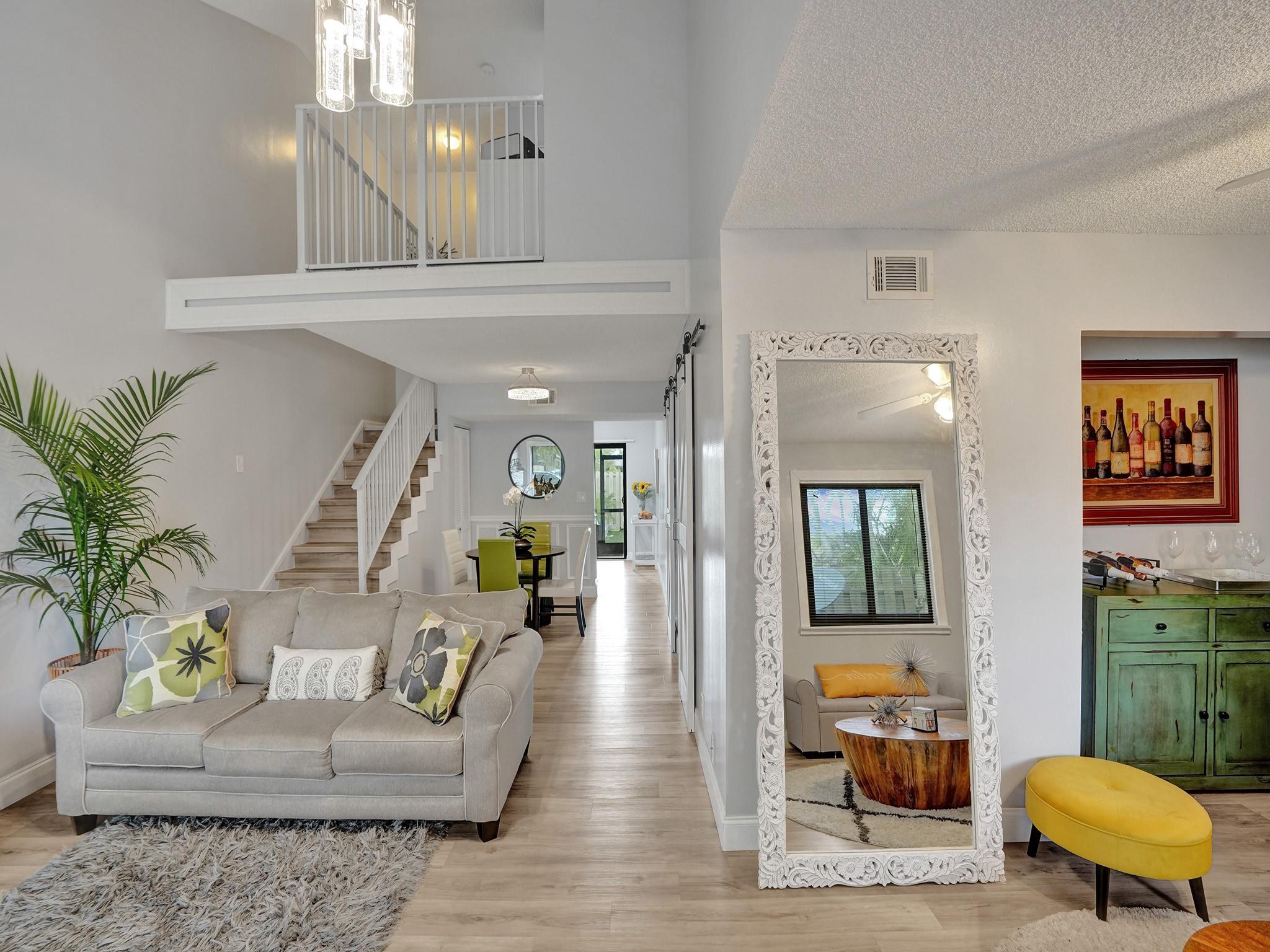 SOUTH POINTE - Residential