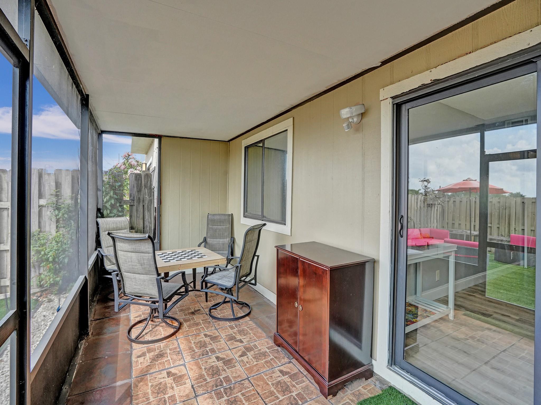 SOUTH POINTE - Residential