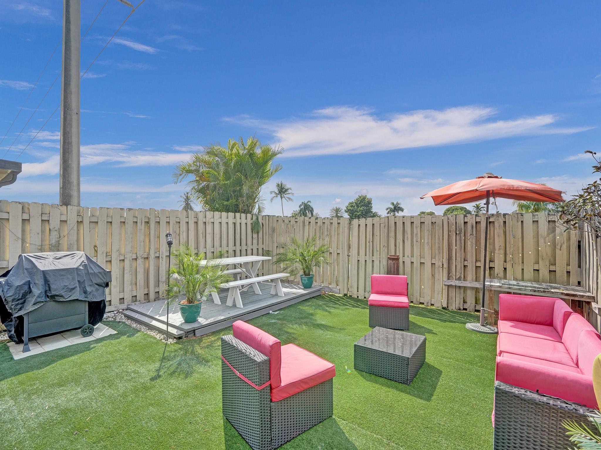 SOUTH POINTE - Residential