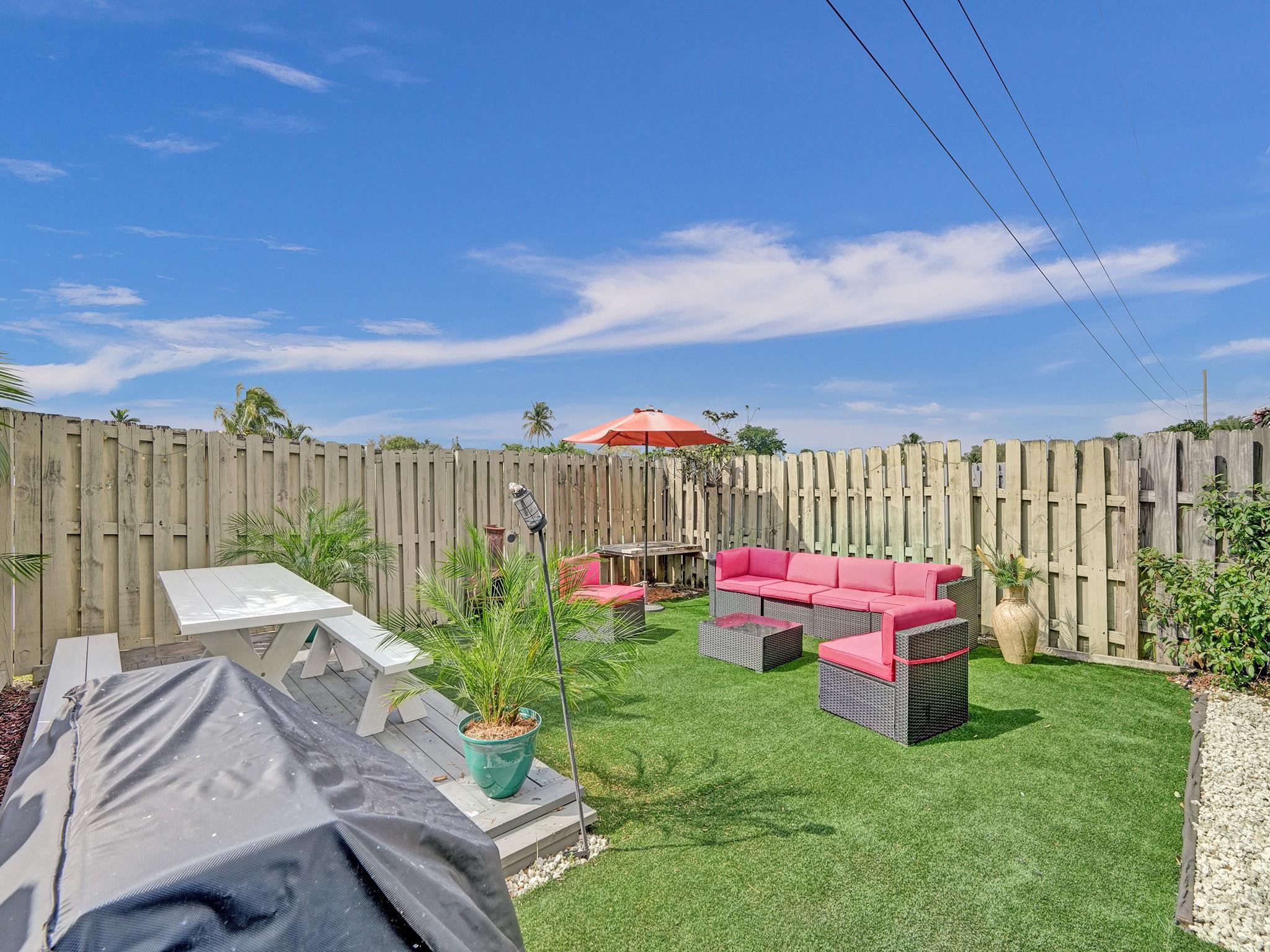 SOUTH POINTE - Residential