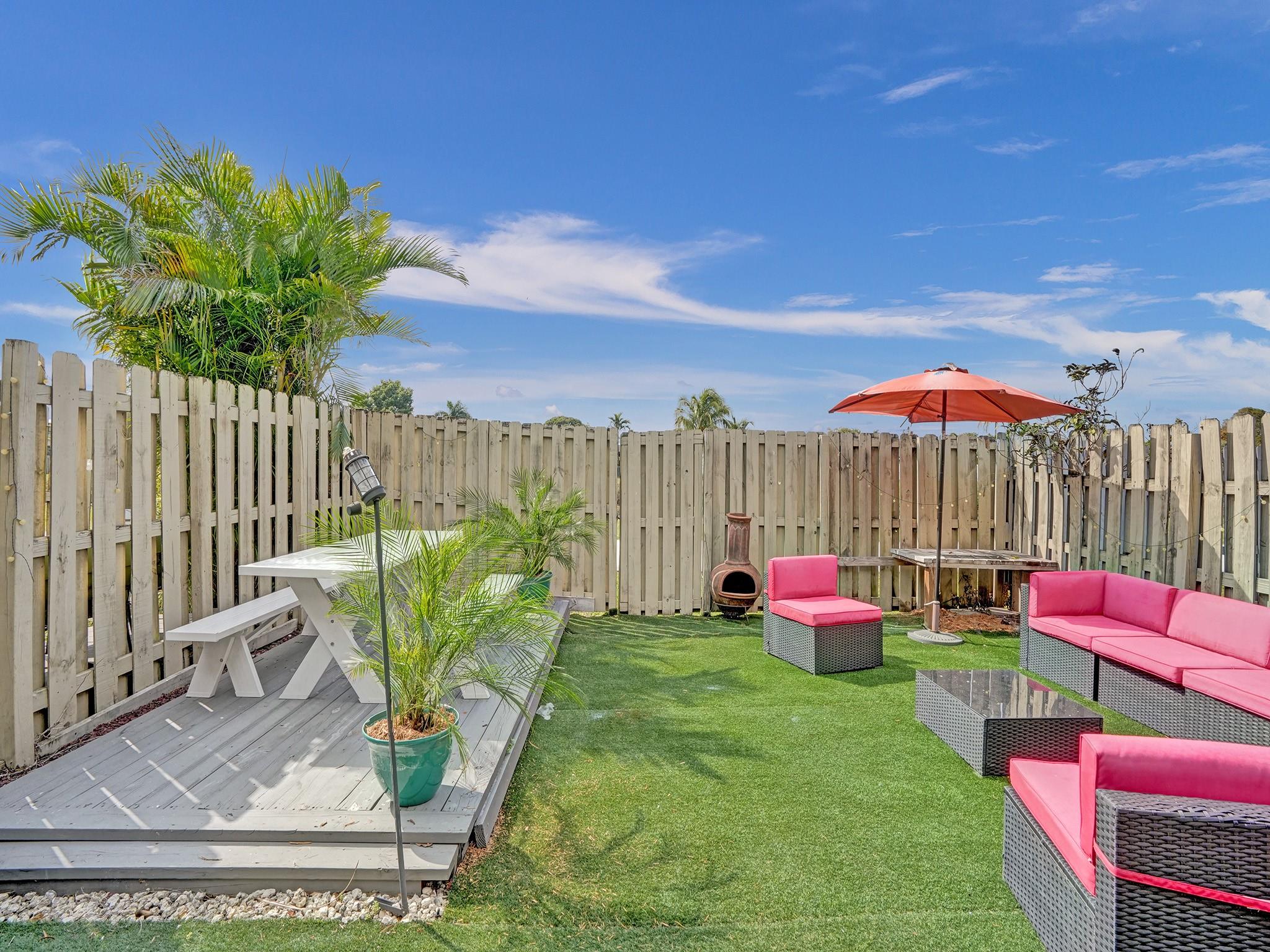 SOUTH POINTE - Residential