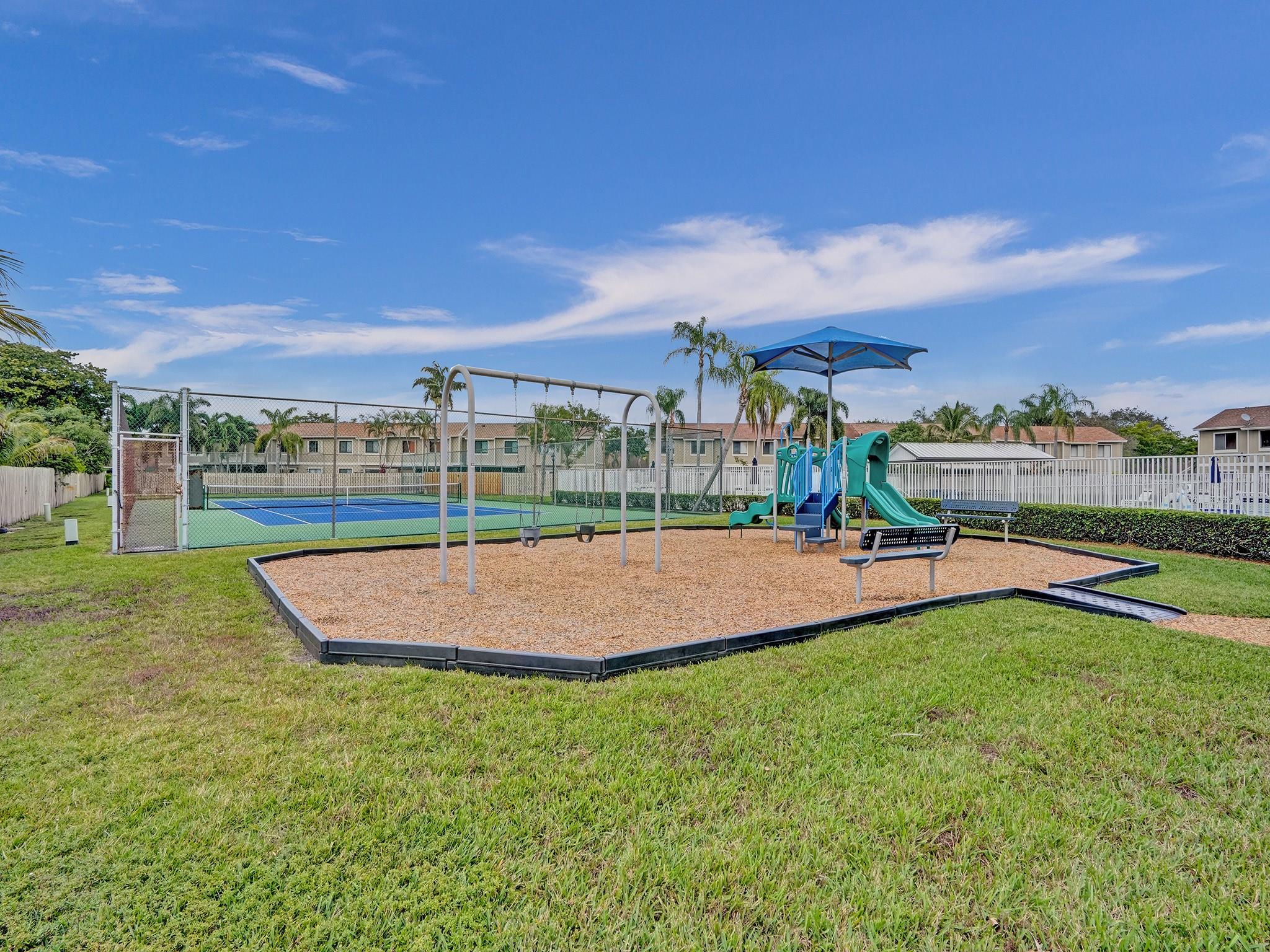 SOUTH POINTE - Residential