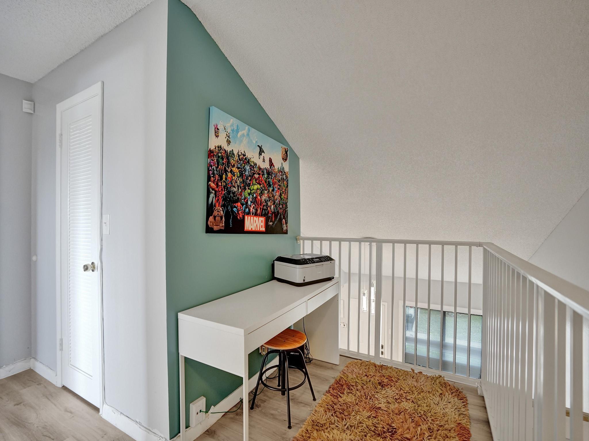 SOUTH POINTE - Residential