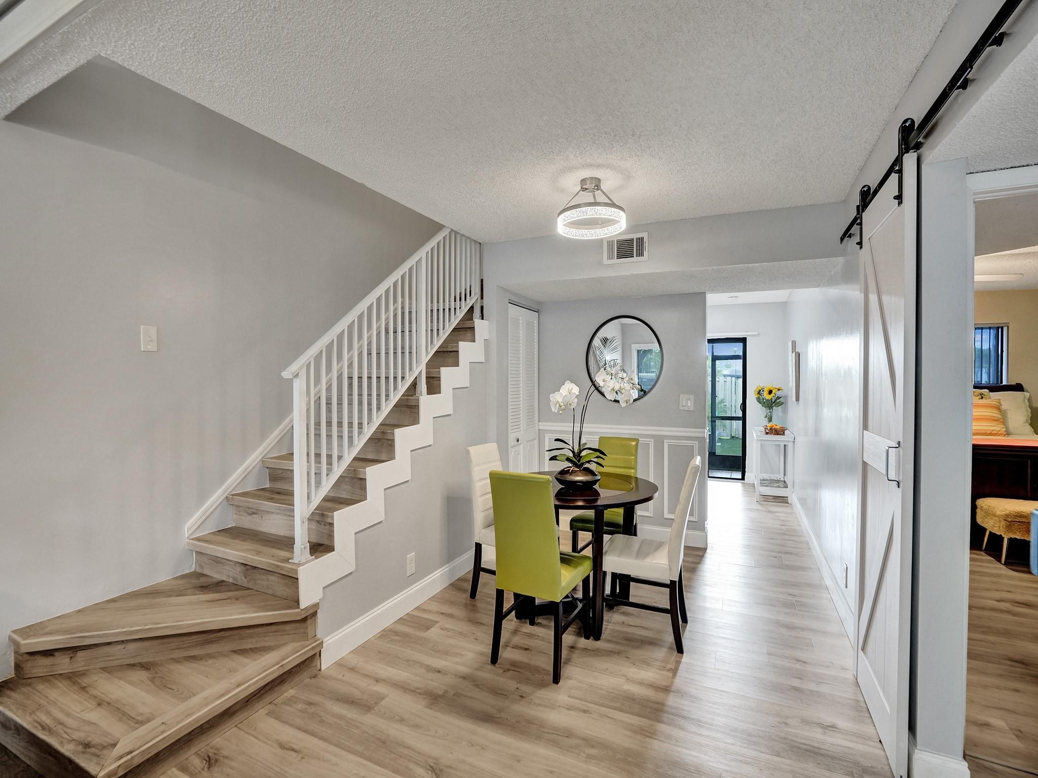 SOUTH POINTE - Residential