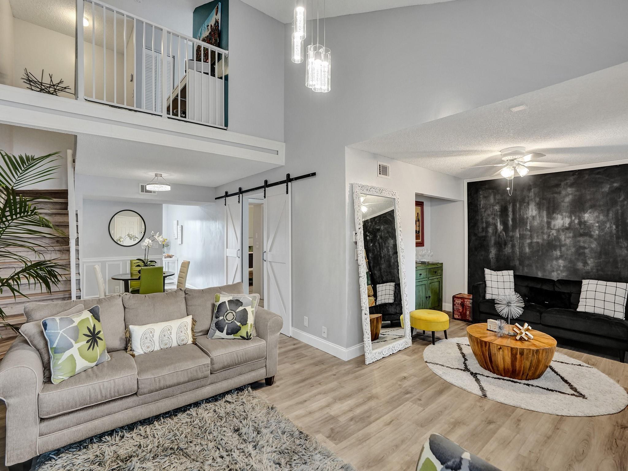 SOUTH POINTE - Residential