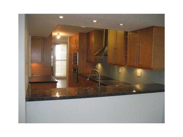 OCEAN TOWNHOUSES - Residential Lease