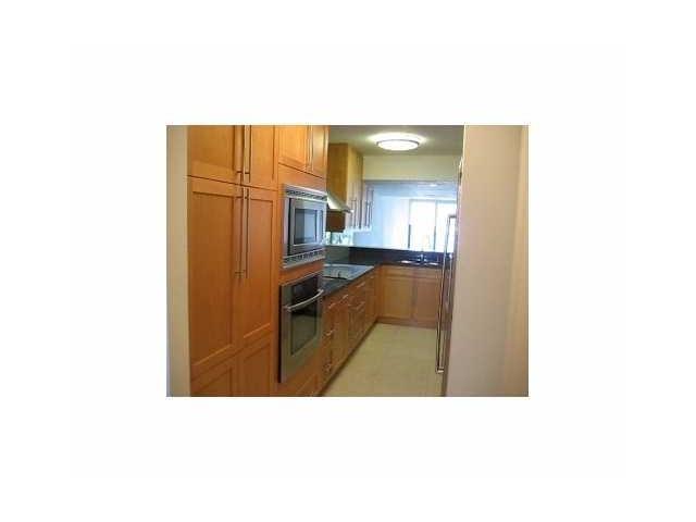 OCEAN TOWNHOUSES - Residential Lease