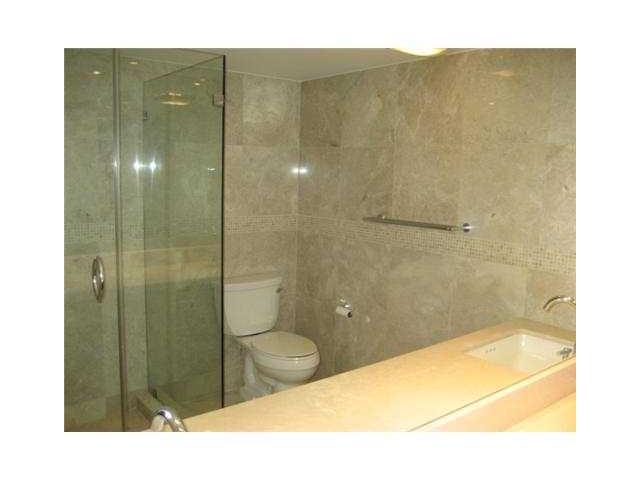 OCEAN TOWNHOUSES - Residential Lease