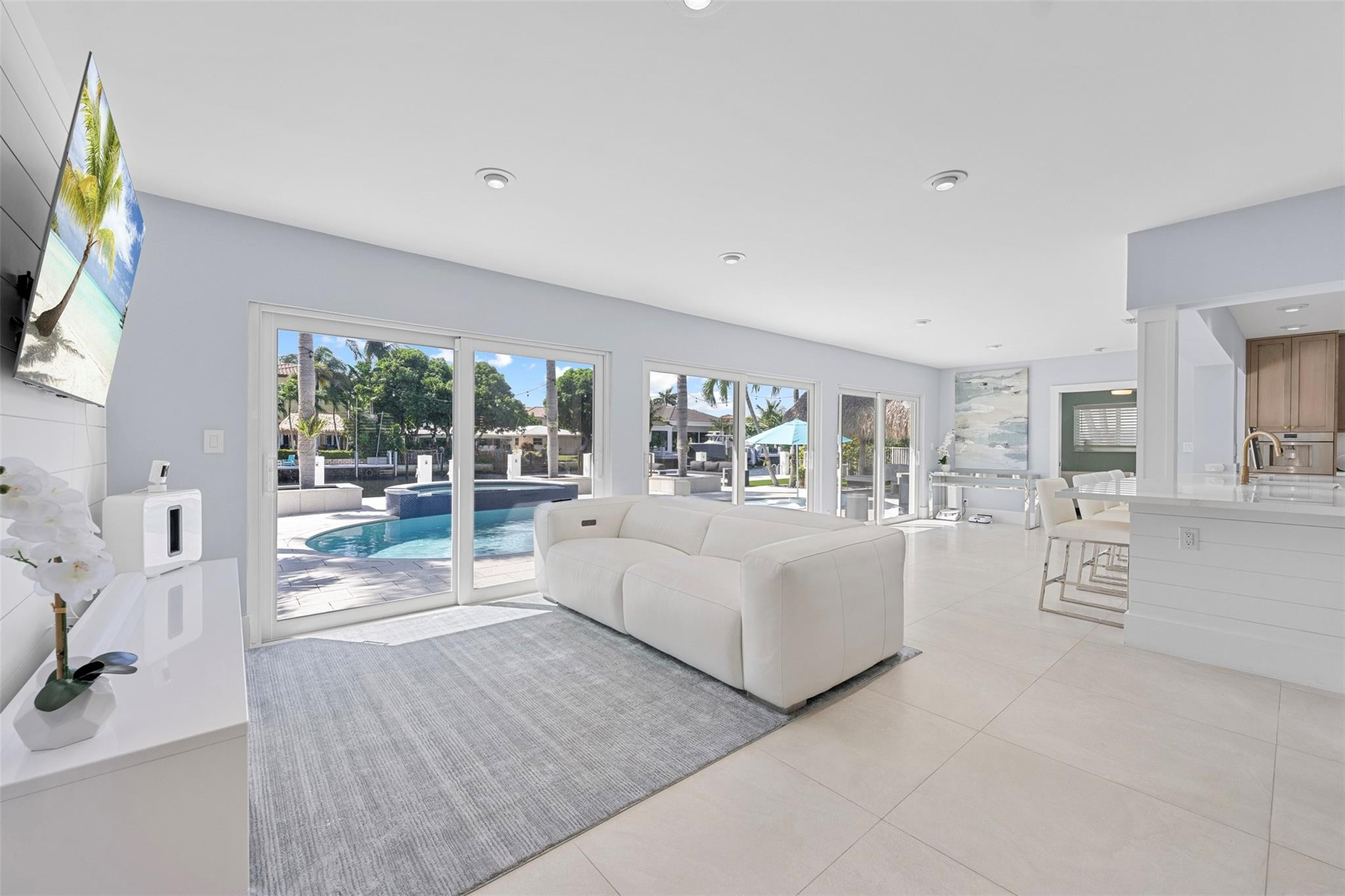 Lighthouse Point - Residential