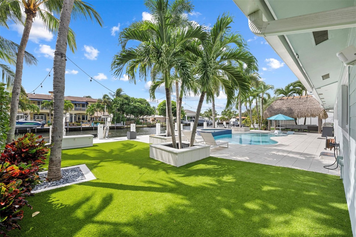 Lighthouse Point - Residential