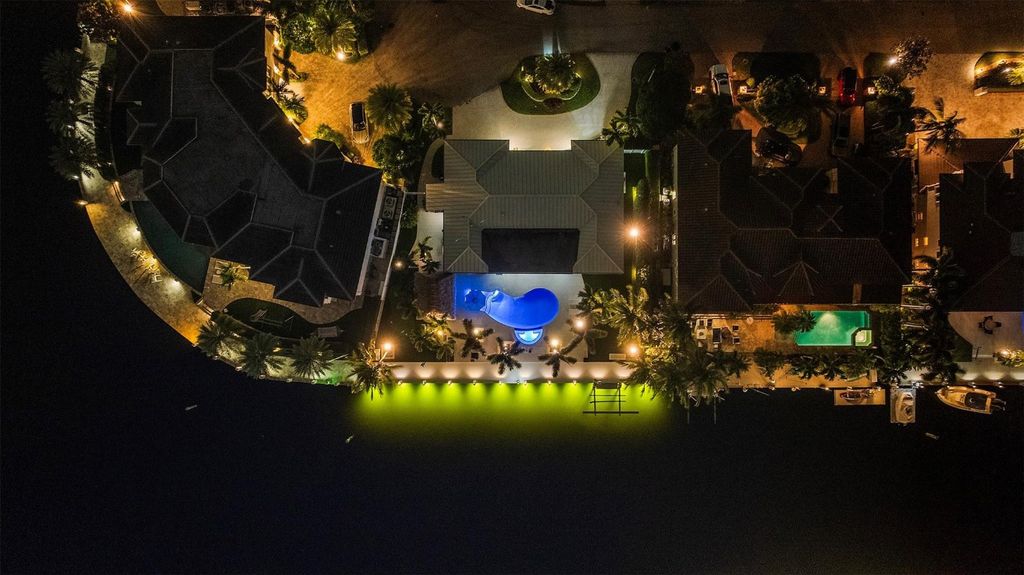 Photo of 2330 NE 35th Street, Lighthouse Point, FL 33064 (MLS # F10529714)