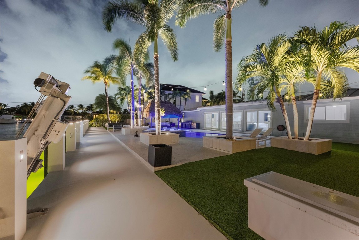 Lighthouse Point - Residential