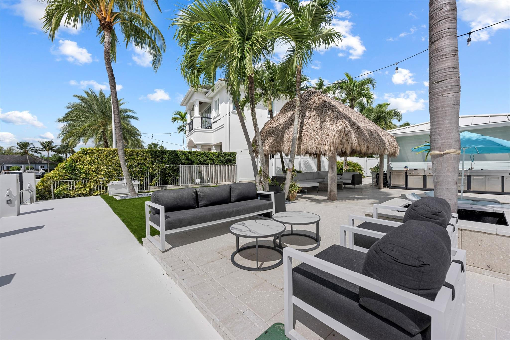 Lighthouse Point - Residential