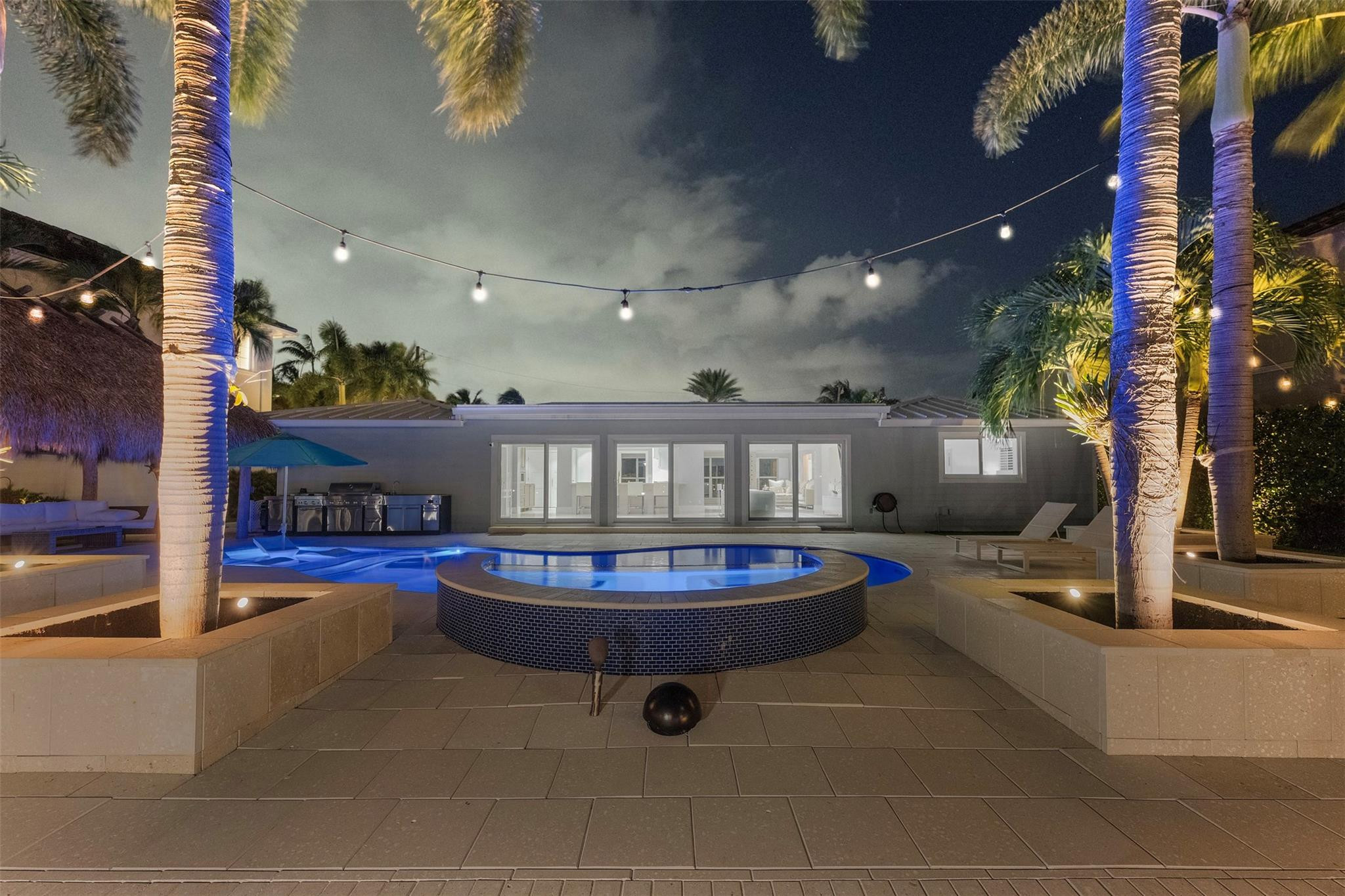 Lighthouse Point - Residential