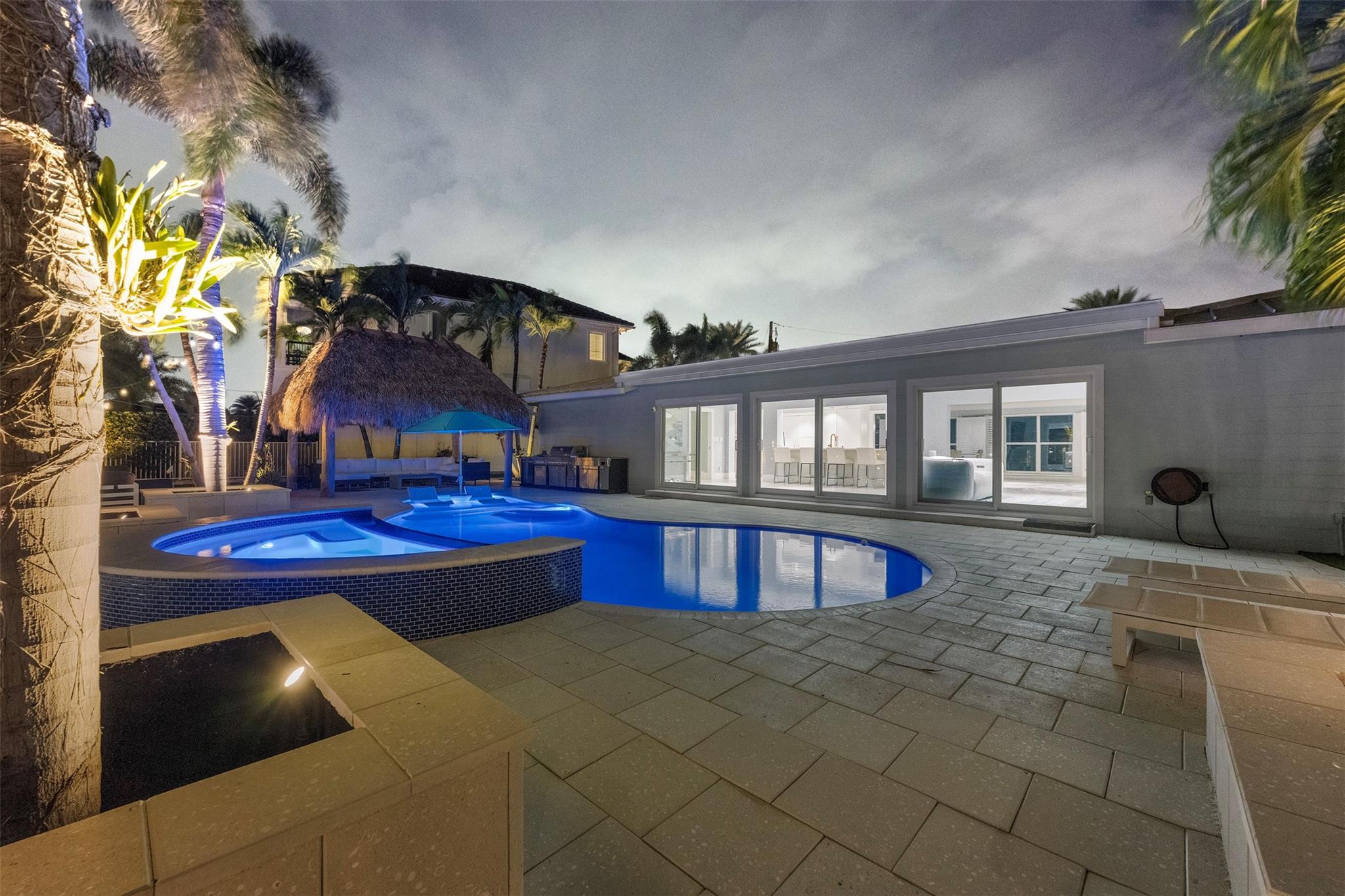 Lighthouse Point - Residential