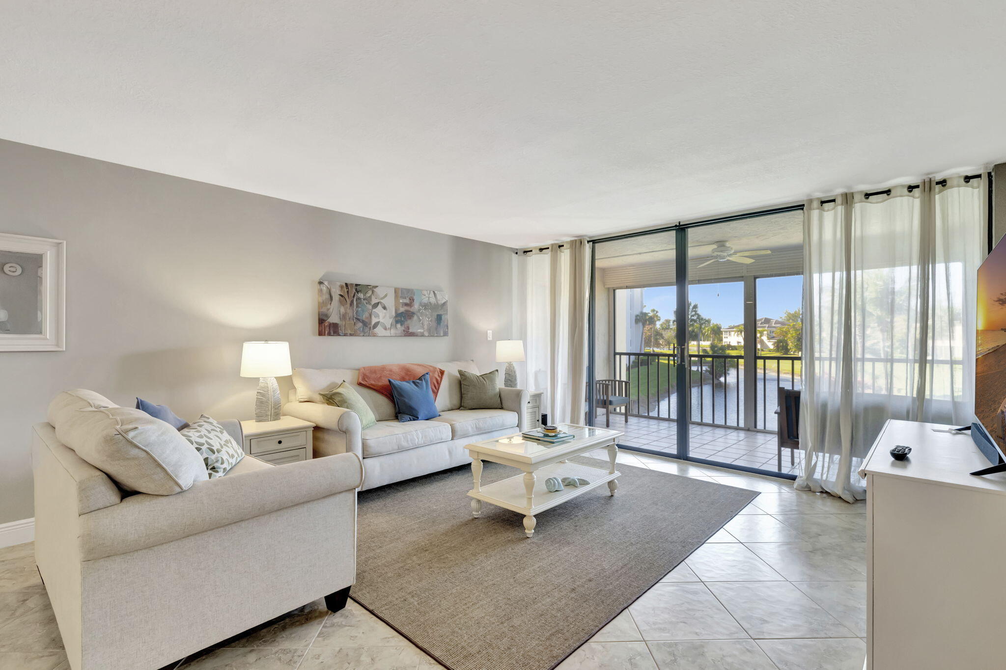 2400 S Ocean Drive 7322