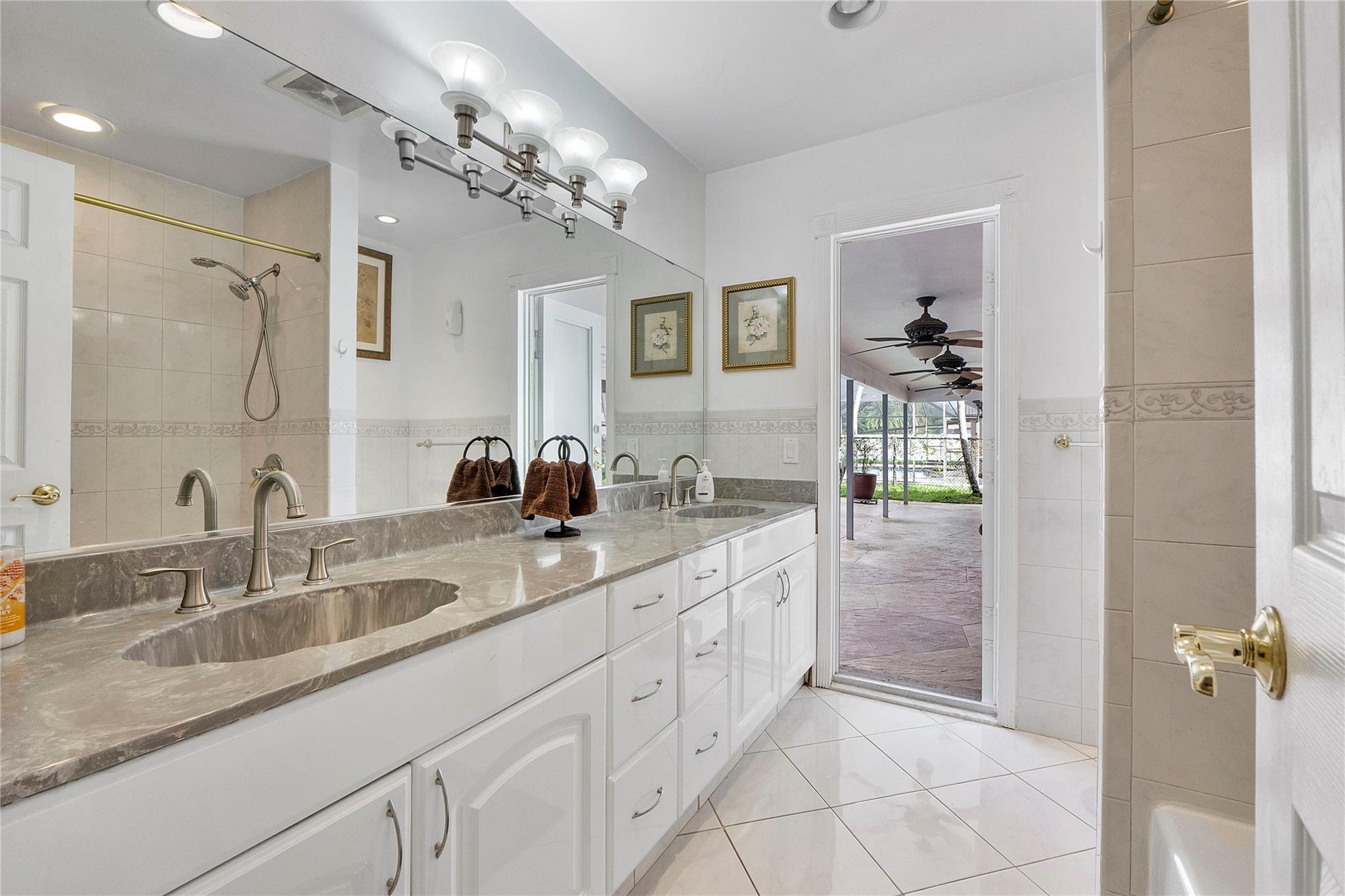 Ramblewood 76-49 B - Residential